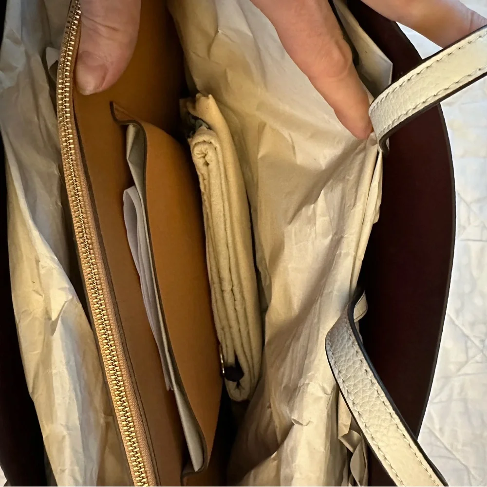 Tory Burch Cream Leather Tote with Gold Charm - Picture 9 of 12